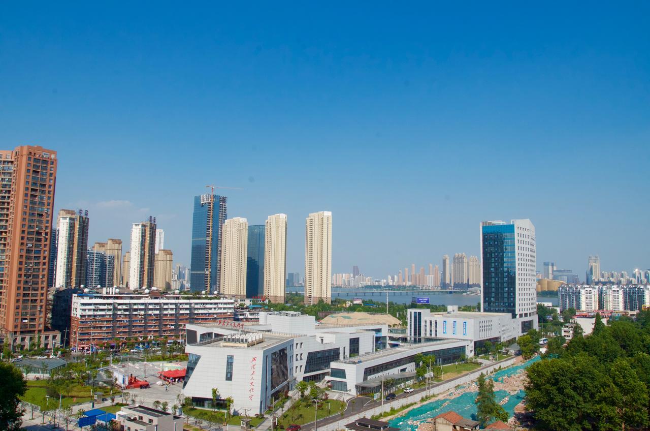 Metropolo, Wuhan, Wuchang Jiangtan Jiyuqiao Subway Station Zewnętrze zdjęcie