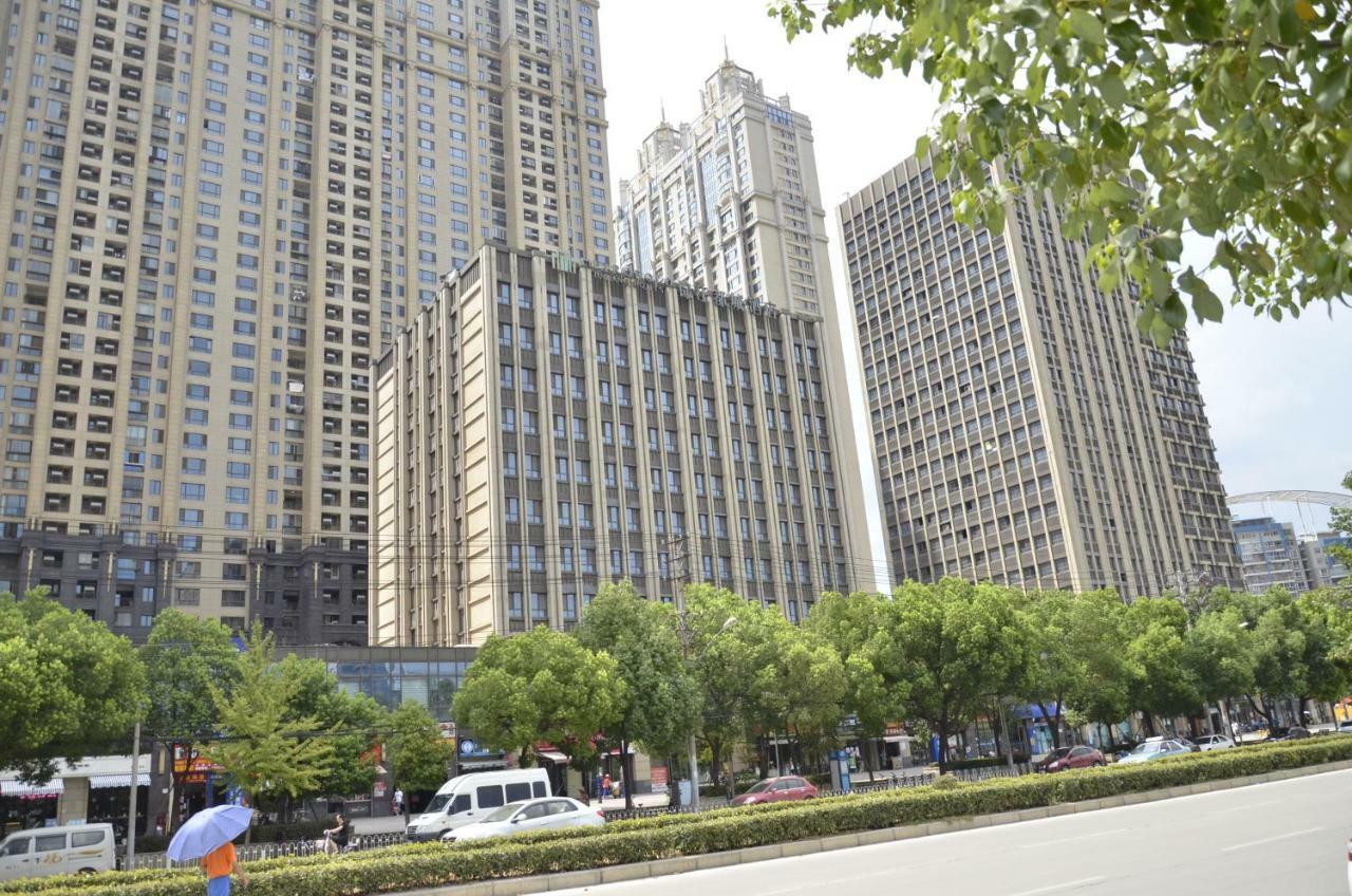 Metropolo, Wuhan, Wuchang Jiangtan Jiyuqiao Subway Station Zewnętrze zdjęcie